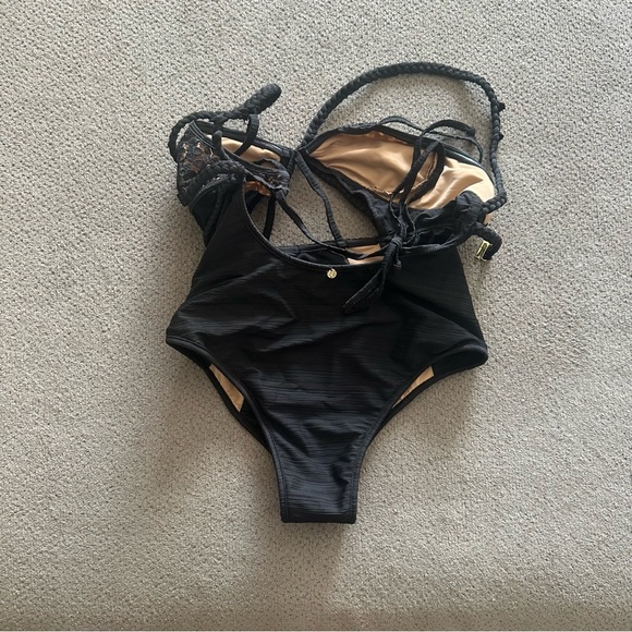 FOR LOVE & LEMONS Floral Swimsuit Small - Picture 2 of 5